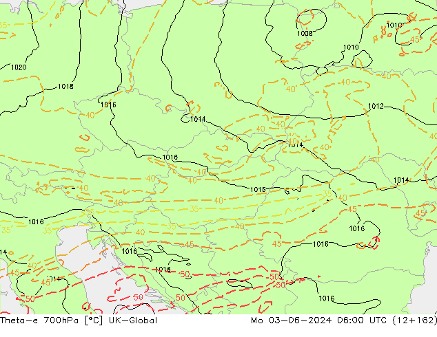 Theta-e 700hPa UK-Global  03.06.2024 06 UTC