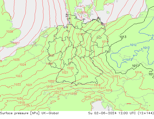 Pressione al suolo UK-Global dom 02.06.2024 12 UTC