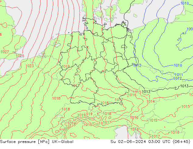 Surface pressure UK-Global Su 02.06.2024 03 UTC