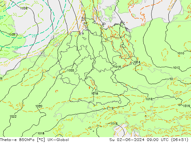 Theta-e 850hPa UK-Global Su 02.06.2024 09 UTC