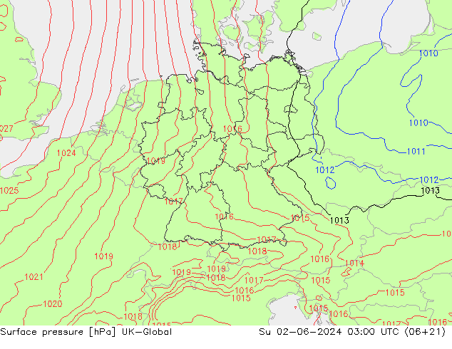 Surface pressure UK-Global Su 02.06.2024 03 UTC
