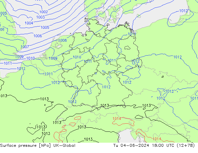 Surface pressure UK-Global Tu 04.06.2024 18 UTC