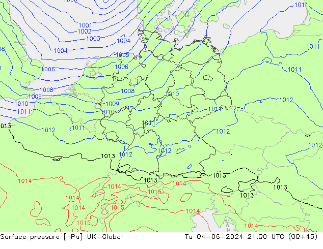 Surface pressure UK-Global Tu 04.06.2024 21 UTC