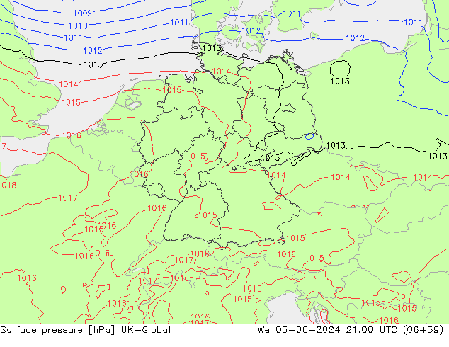 Pressione al suolo UK-Global mer 05.06.2024 21 UTC