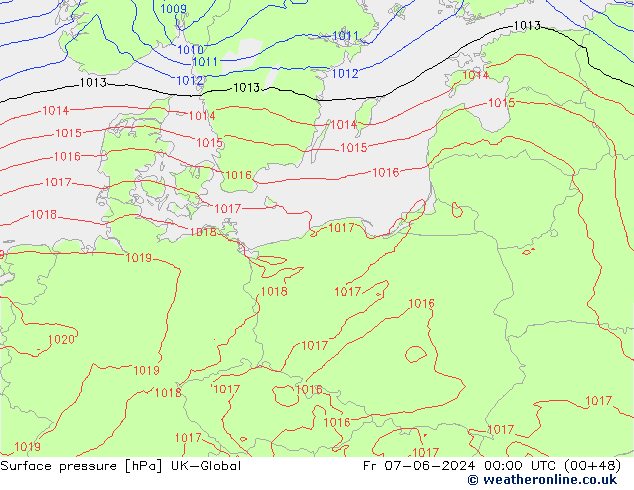 Atmosférický tlak UK-Global Pá 07.06.2024 00 UTC