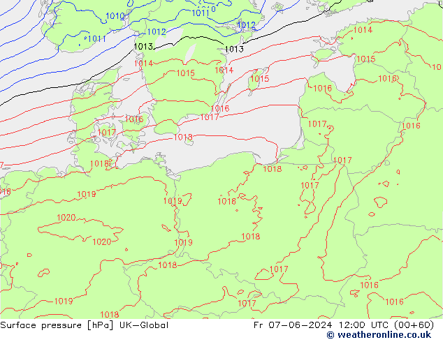 Pressione al suolo UK-Global ven 07.06.2024 12 UTC