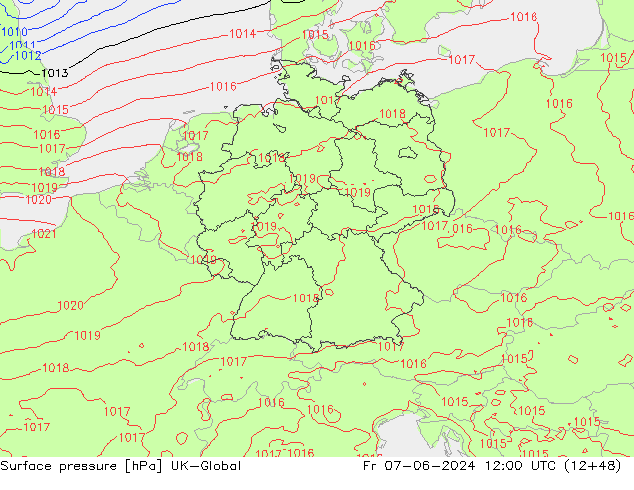 Luchtdruk (Grond) UK-Global vr 07.06.2024 12 UTC