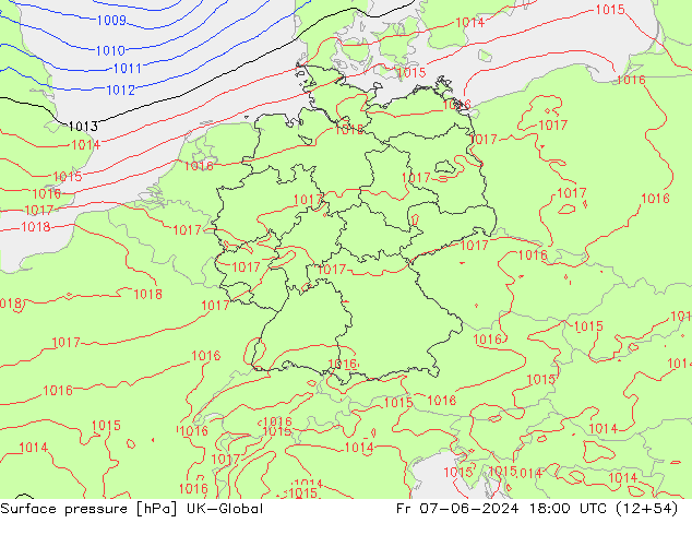 Pressione al suolo UK-Global ven 07.06.2024 18 UTC