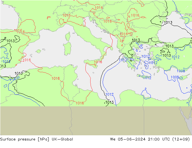 Surface pressure UK-Global We 05.06.2024 21 UTC