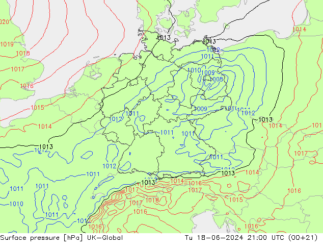 Surface pressure UK-Global Tu 18.06.2024 21 UTC