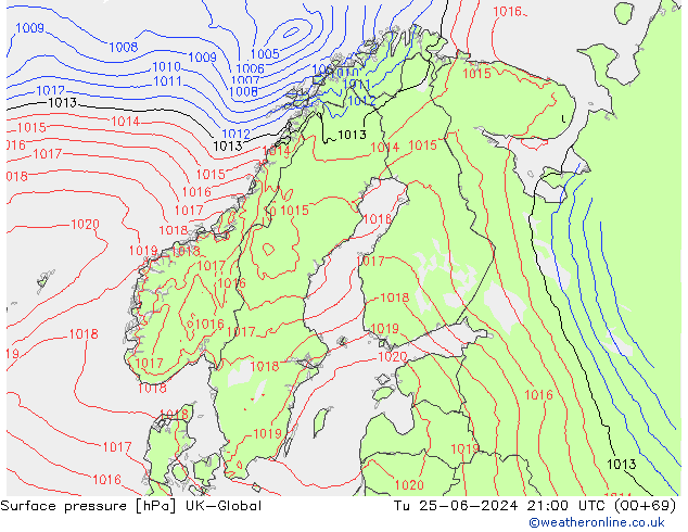 Surface pressure UK-Global Tu 25.06.2024 21 UTC