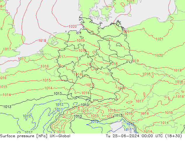 Surface pressure UK-Global Tu 25.06.2024 00 UTC