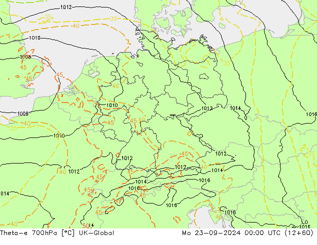 Theta-e 700hPa UK-Global pon. 23.09.2024 00 UTC
