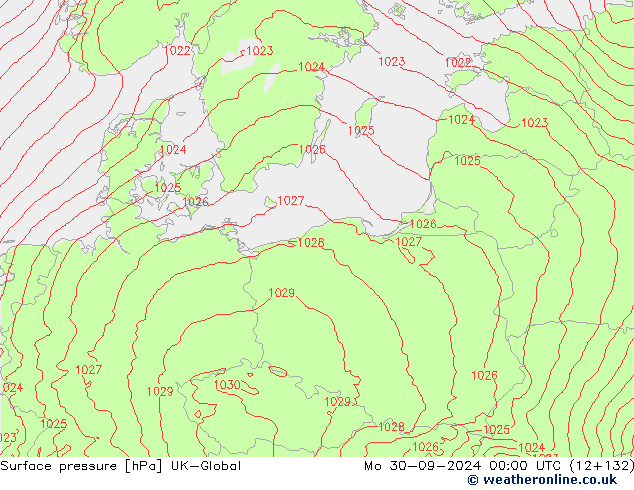 Surface pressure UK-Global Mo 30.09.2024 00 UTC